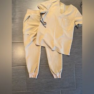 Figs Beige Jogger Set